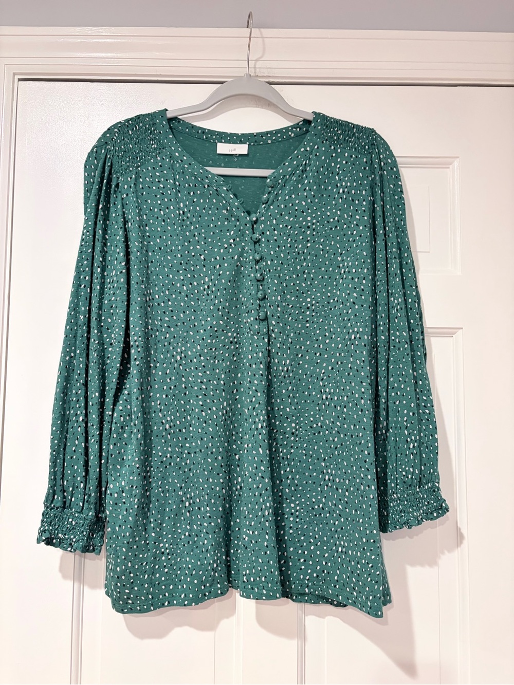 J.Jill Green Printed Henley Tunic Top Smocked Sleeve Womenβs Small